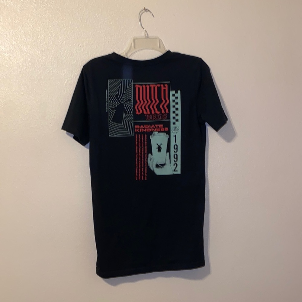 Dutch Bros Black Tee with a Red Rose Small